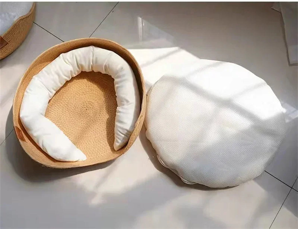 Petvaro™ Eco-Friendly Woven Pet Bed